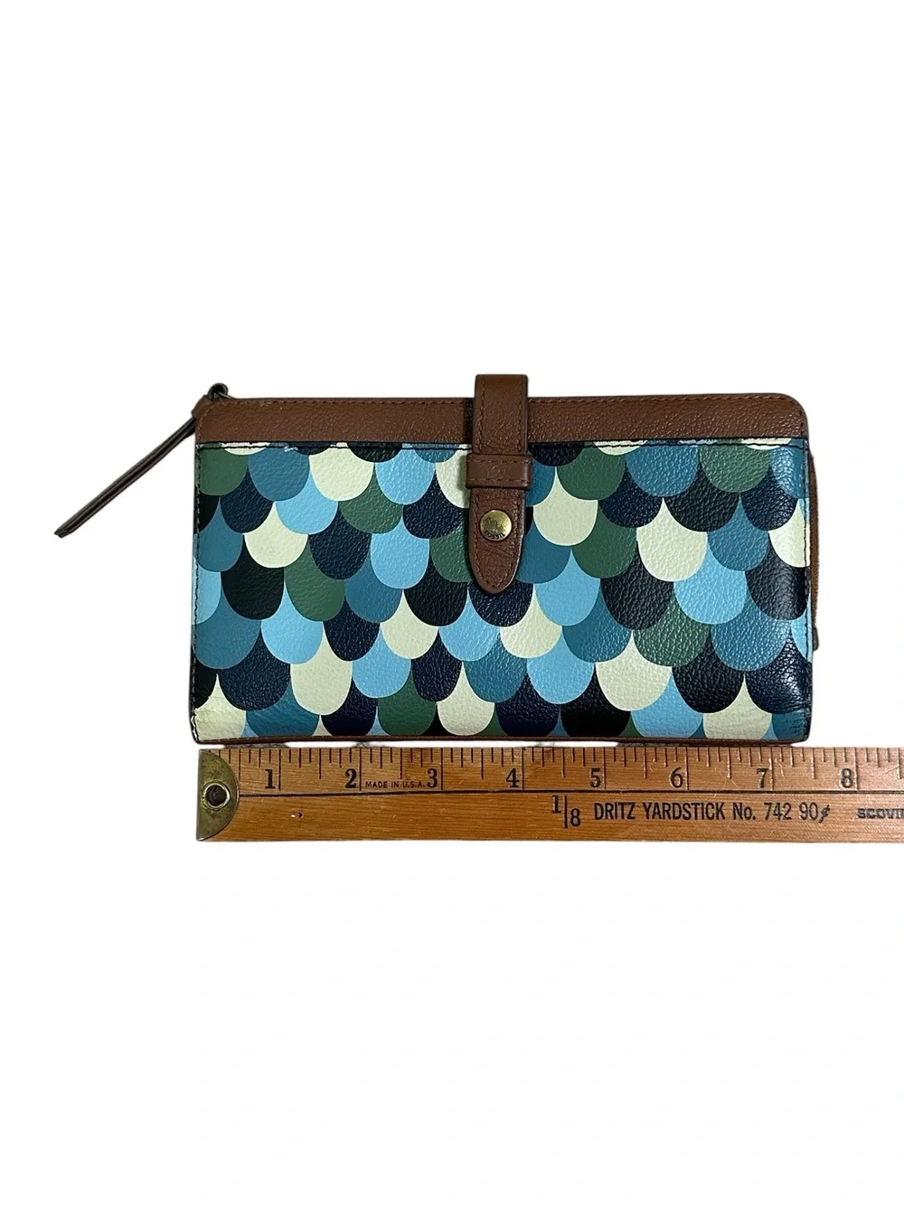 Fossil Blue & Green Scallop Fiona Clutch Multi-Function Zip Around Coin Wallet